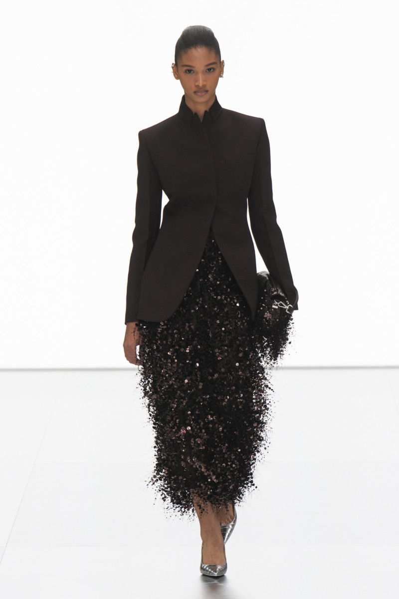 Fendi Haute Couture Spring 2024 Puts the Focus on Practicality, Not ...
