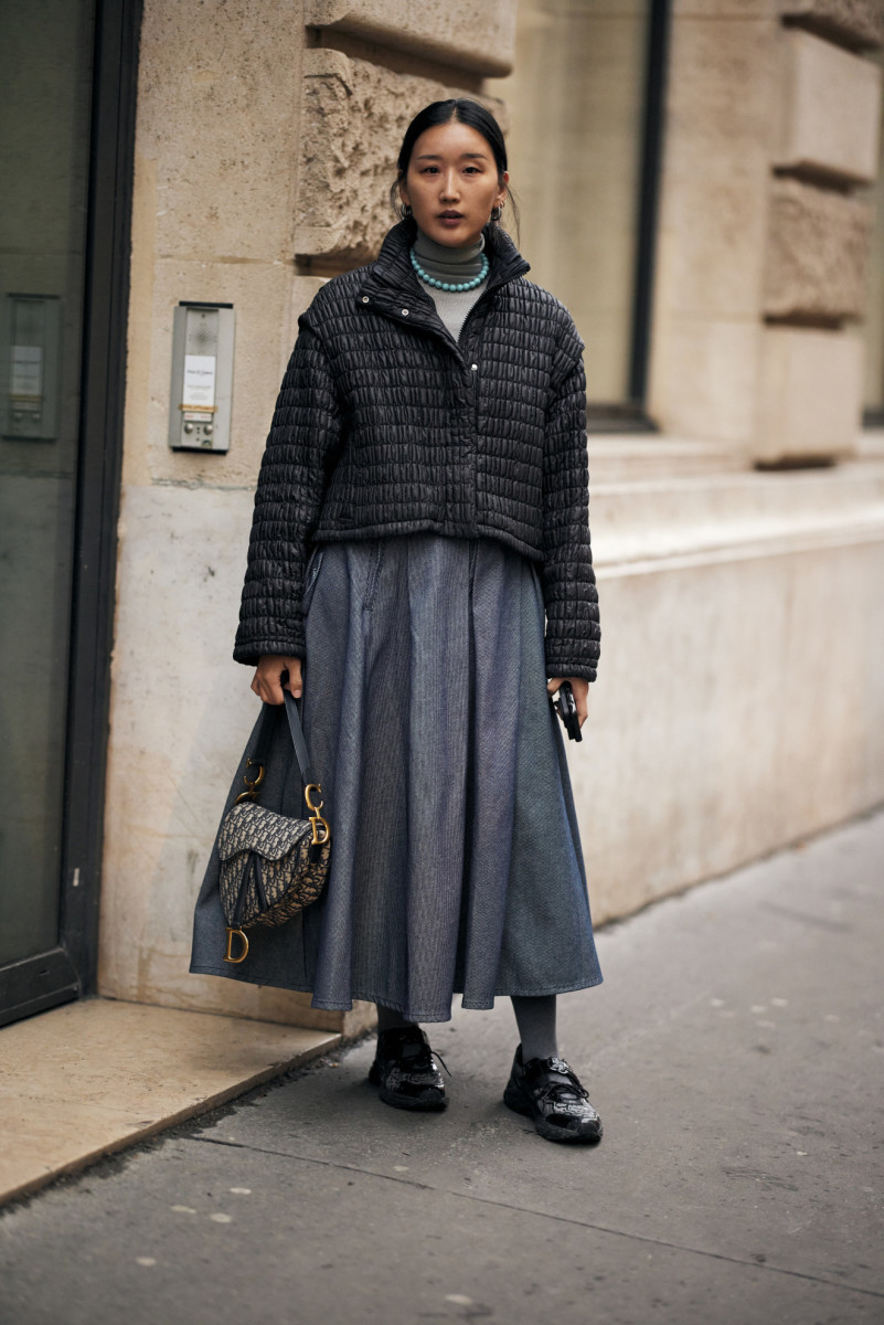 Slouchy Denim Took Over Street Style at Haute Couture Fashion Week