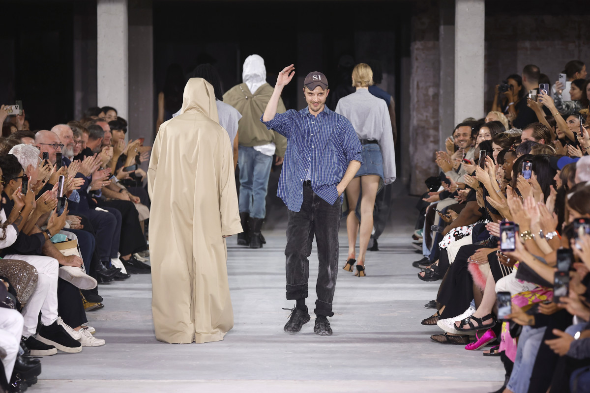 Must Read: Glenn Martens Rumored to Head to Maison Margiela, Peter